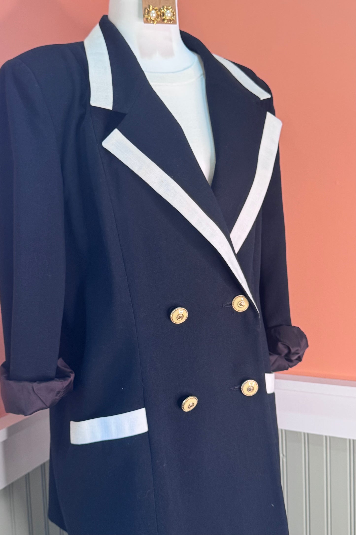Vintage Oleg Cassini Blazer – Black with Ivory Trim