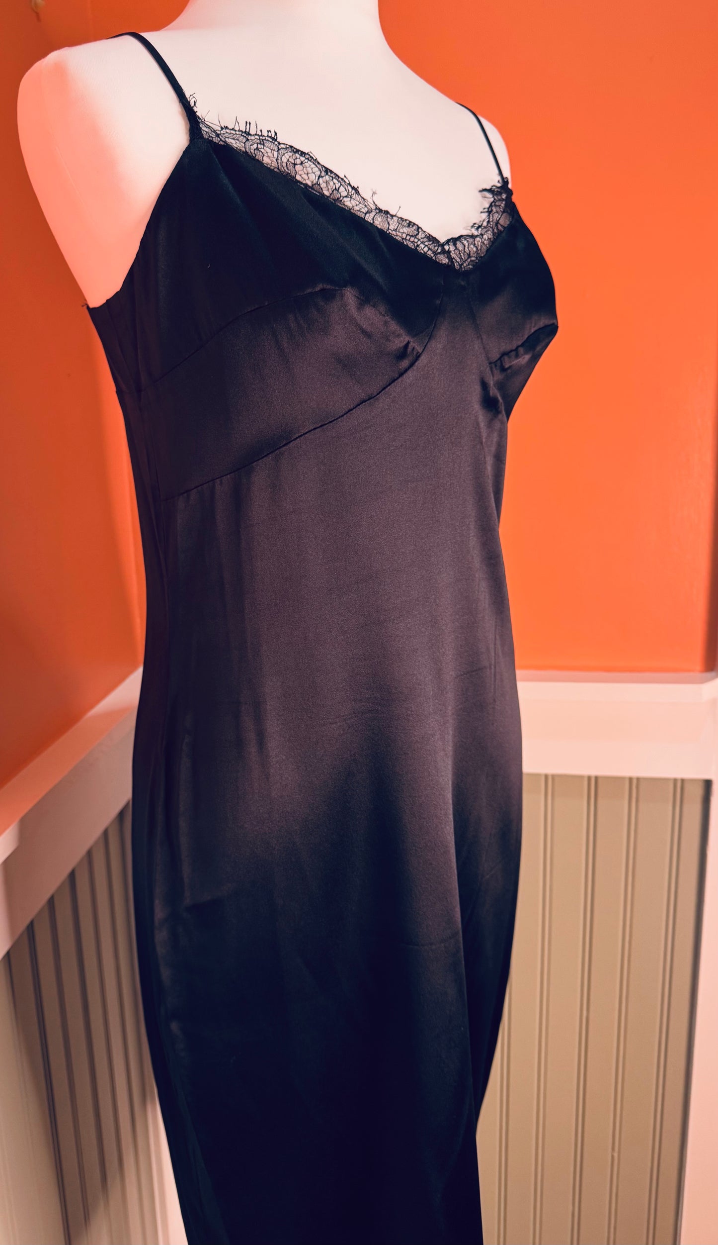 Diane von Furstenberg 100% Silk Slip Dress: *sold*