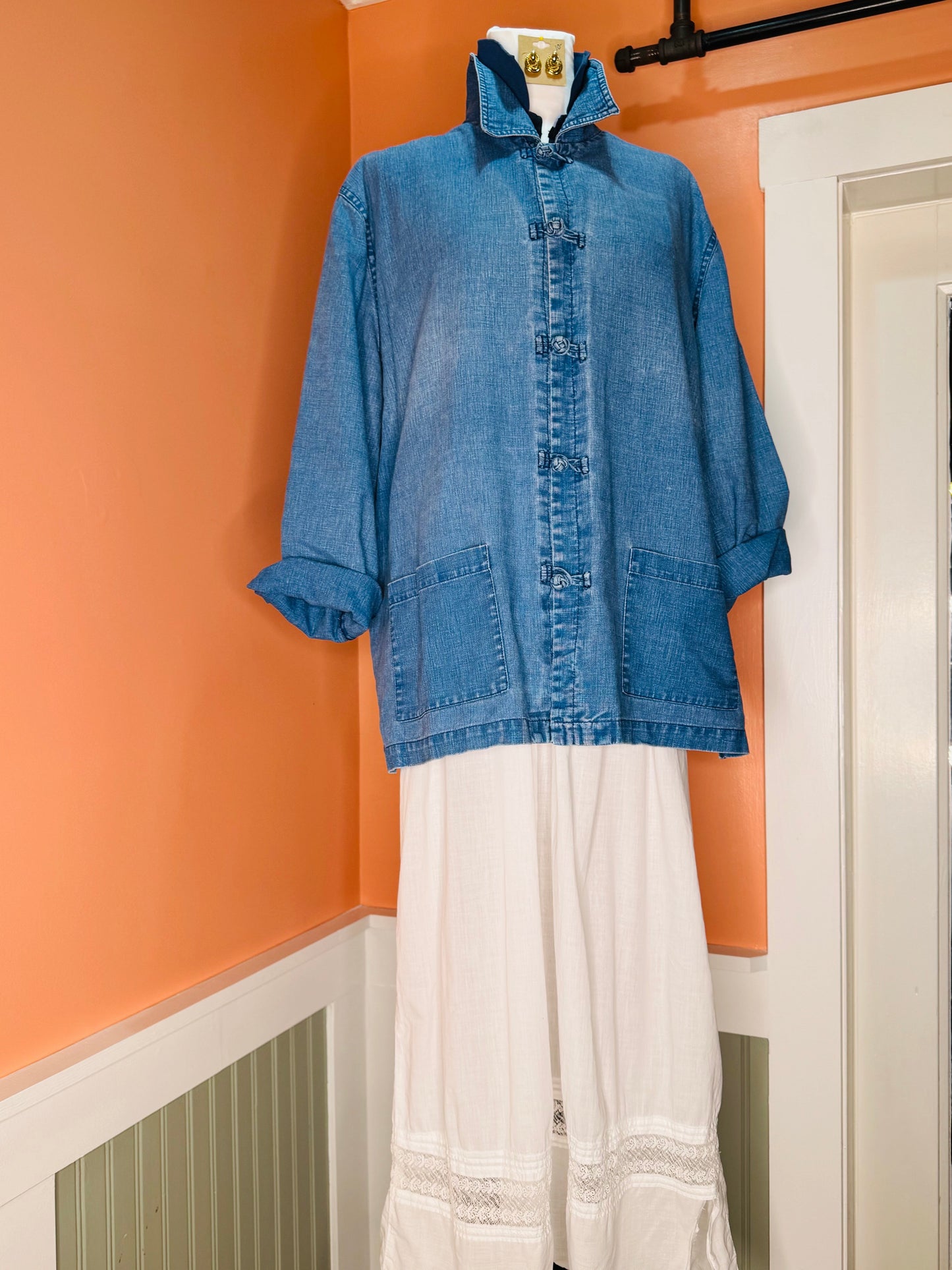 Vintage Eileen West Cotton Nightdress | Romantic Prairie Maxi       *Thoughtfully styled to show the many ways this dress can move with you.